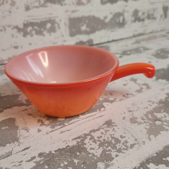 2318 Anchor Hocking Fire King Flame Orange 10oz Handled Soup Cup - Picture 1 of 4